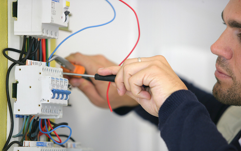 Electricians in West Melbourne